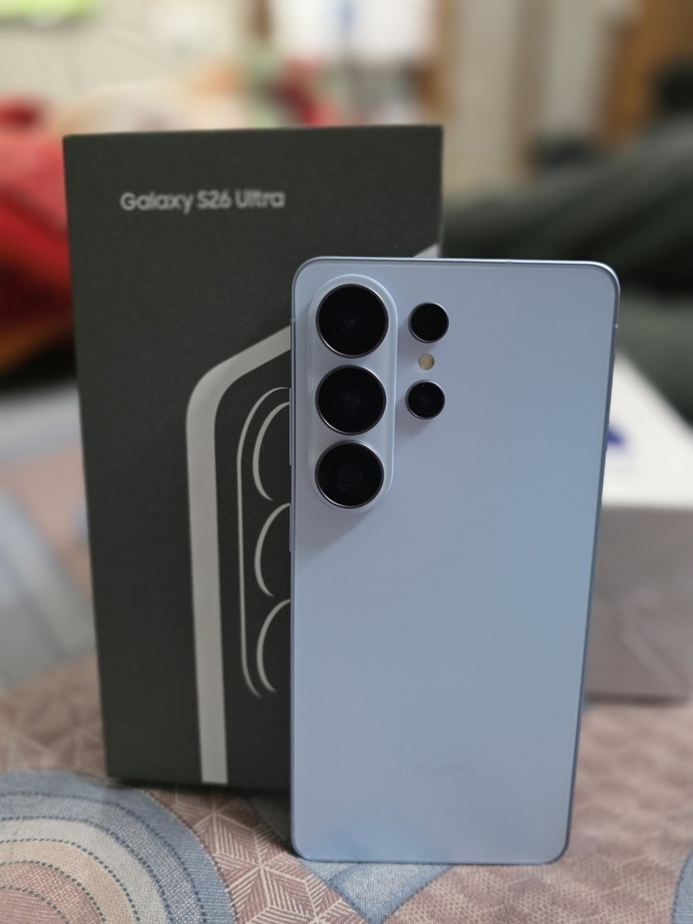 Samsung Galaxy S26 Ultra — Pale Blue Finish